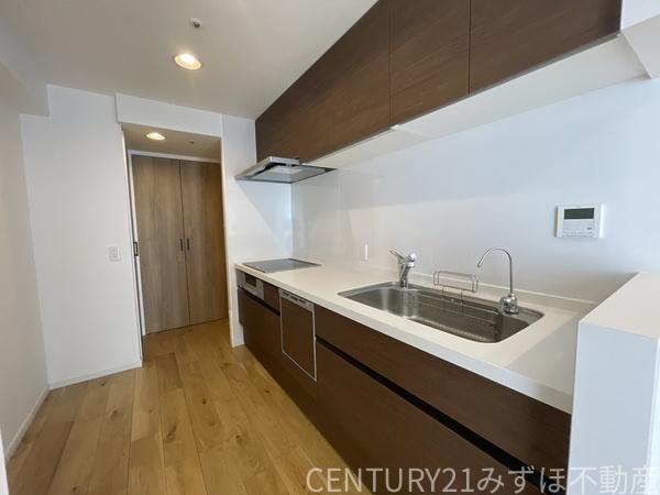 グランアルト天神タワー_内装_1