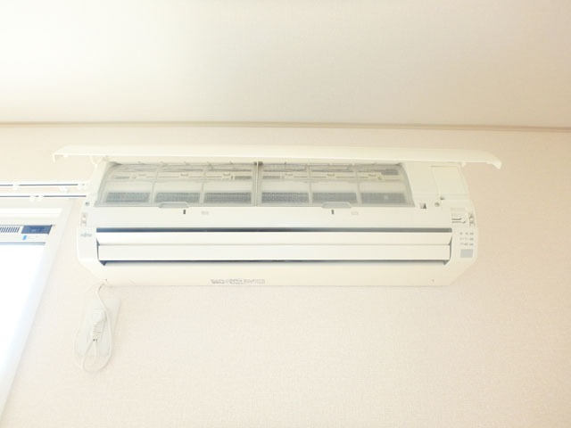 その他設備　エアコン付きで夏も冬も快適です☆