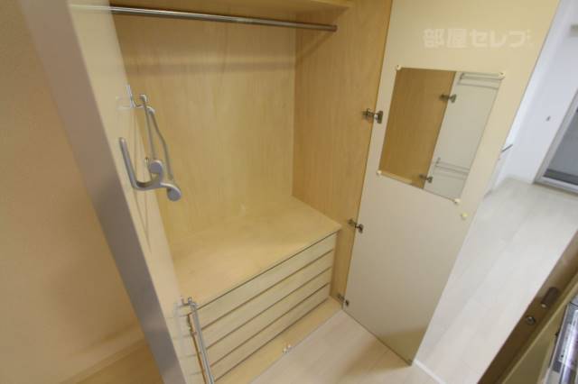 収納　３０４号室の写真です。