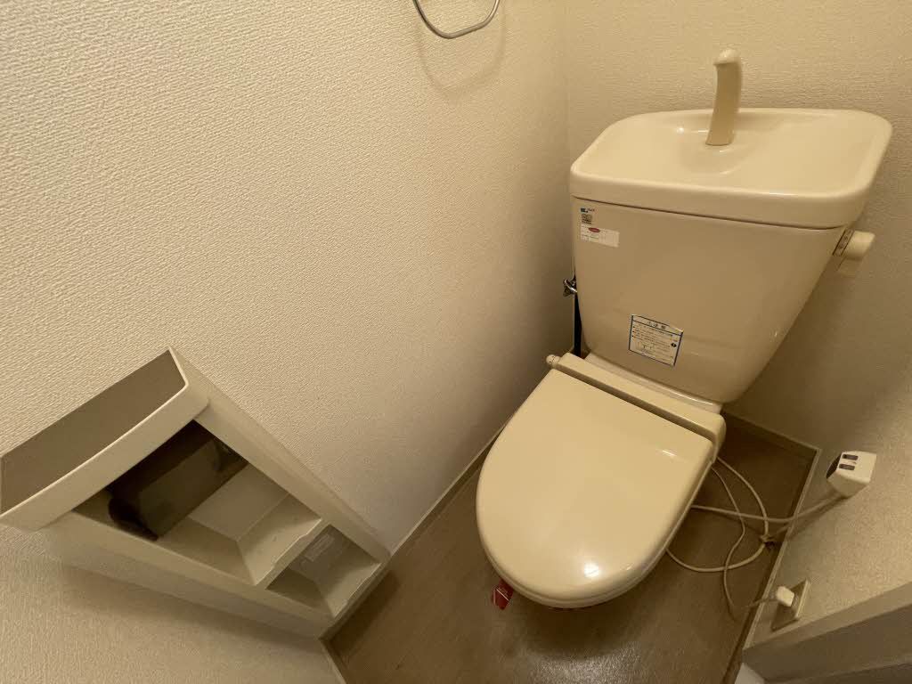 トイレ　トイレ