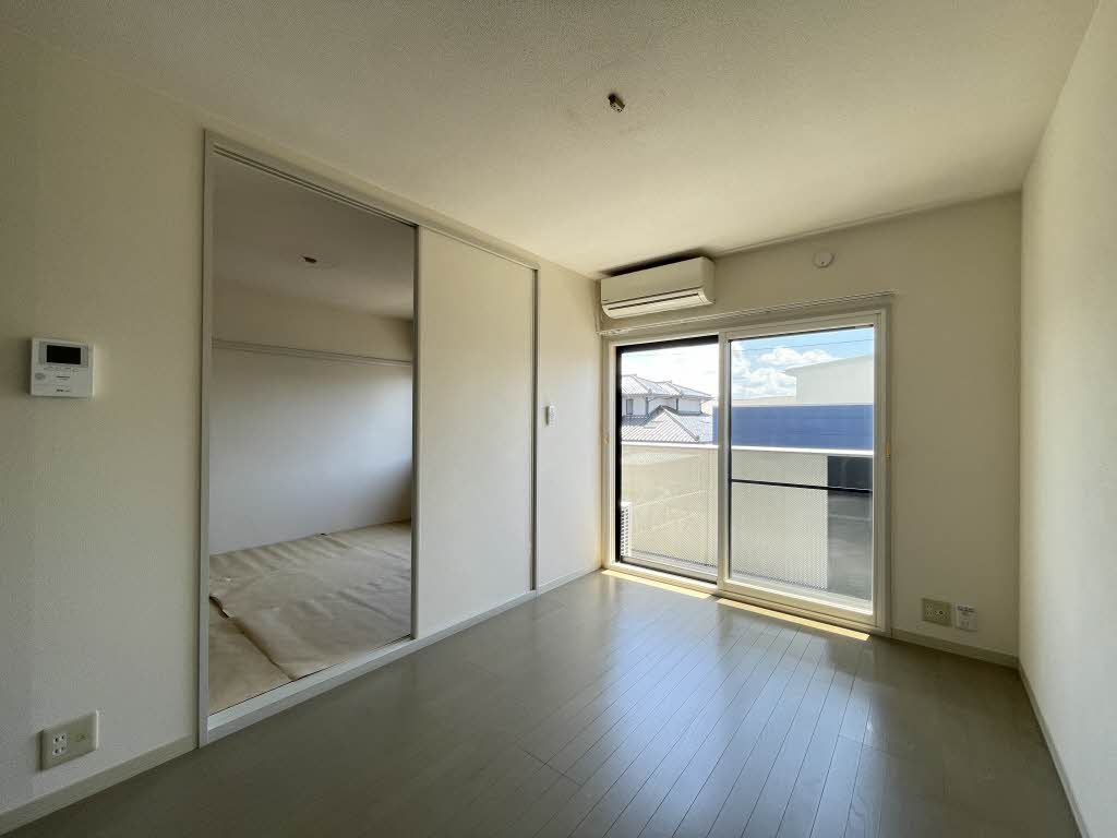 居室・リビング　洋室