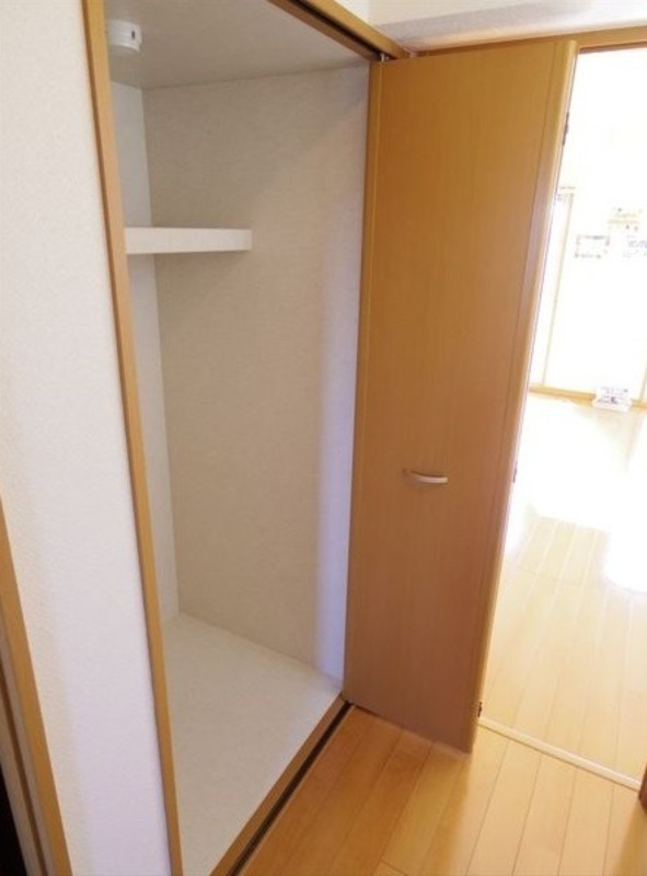 収納　図面と現状に相違がある場合には現状を優先
