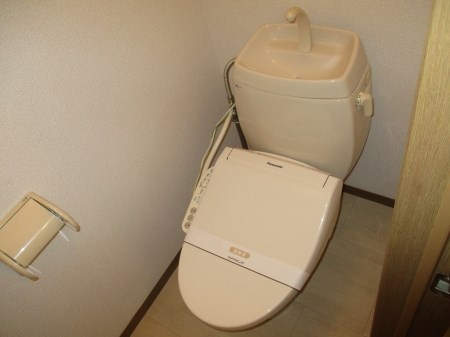 トイレ　トイレ