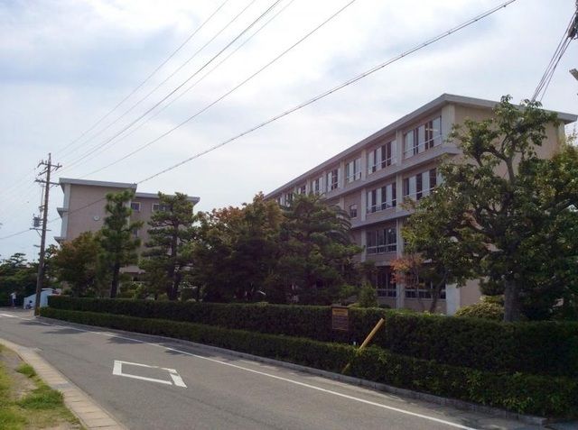中学校　浜松市立南陽中学校（中学校）まで550m
