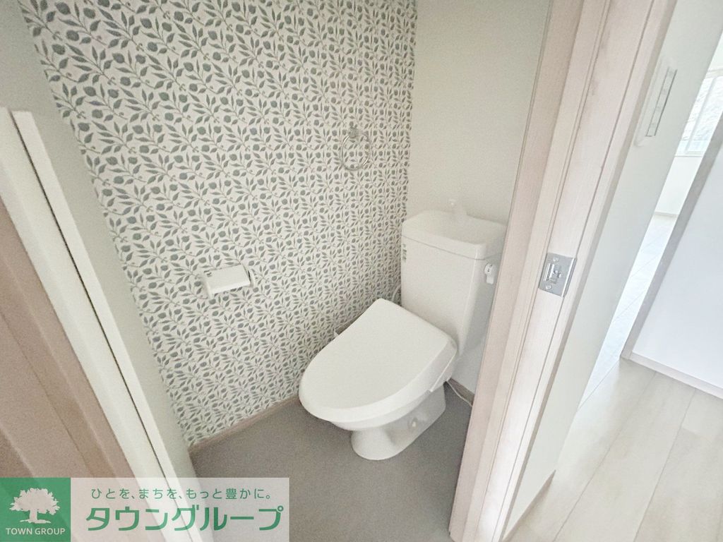 トイレ　トイレ