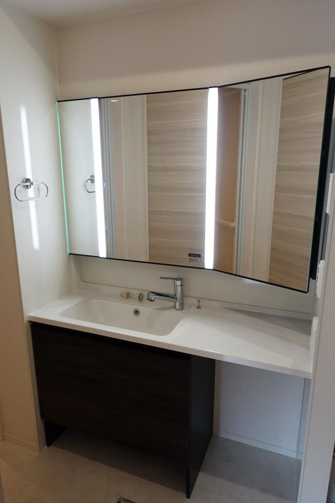 洗面設備　同施工会社室内イメージ