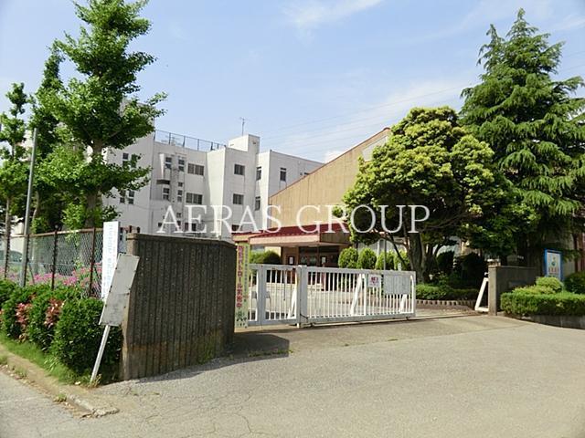 小学校　三郷市立幸房小学校（小学校）まで914m