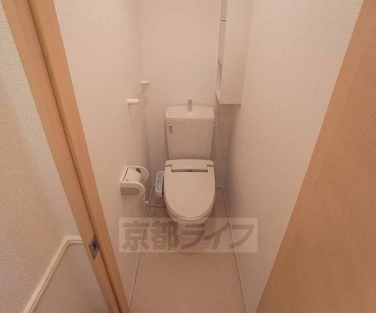 トイレ　明るいトイレです。