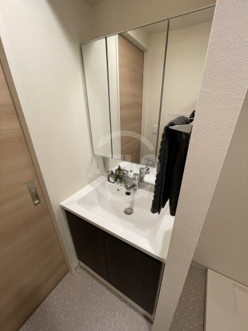 洗面設備　シーズンフラッツ靭本町　独立洗面台