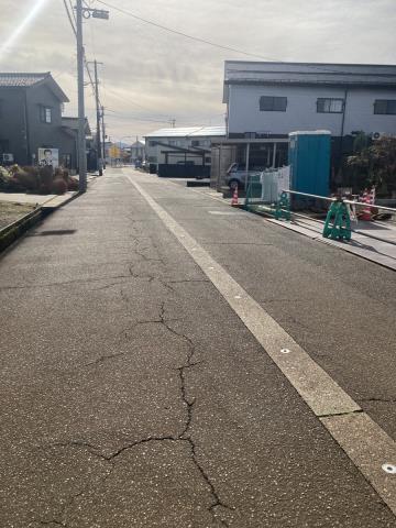 その他　前面道路（その他）まで0m