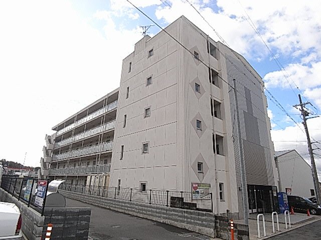 ＪＲ片町線 木津駅 徒歩13分 築35年