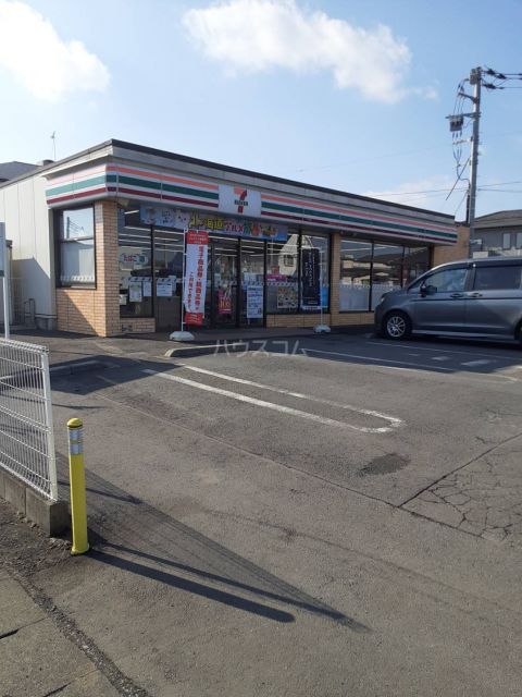 コンビニ　セブンイレブン 友部旭平店（コンビニ）まで622m