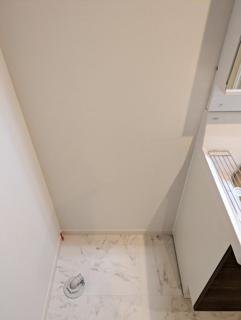 洗面設備　洗濯機スペースです☆（同間取参考写真）