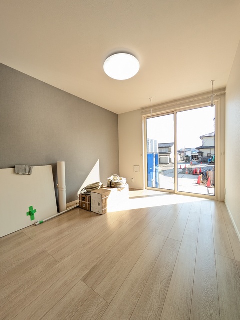 居室・リビング　９．２帖のＬＤＫです☆（同間取参考写真）