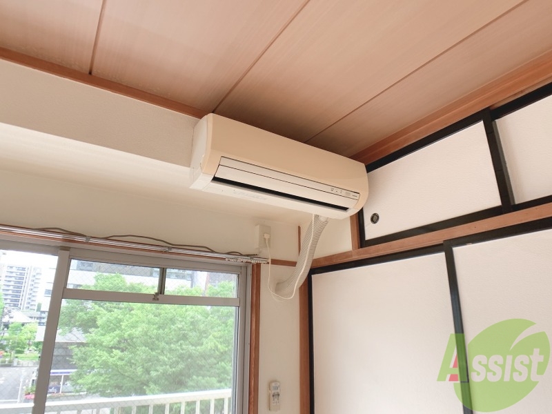 その他設備　リビングにエアコン設置してあります、暑い日も寒い日も快適です