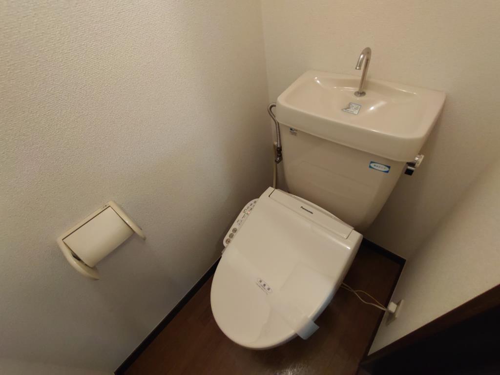 モンペ・クァのトイレ写真