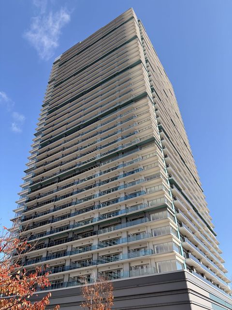 建物外観　ＲＣ・Ｓ造　３８階建