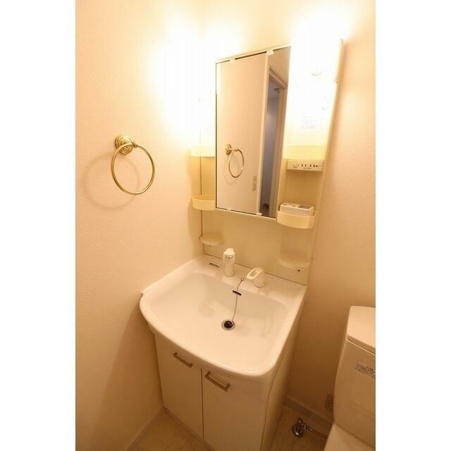 洗面設備　人気の独立洗面台♪