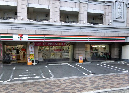 コンビニ　セブンイレブン 京都西陣郵便局店（コンビニ）まで372m