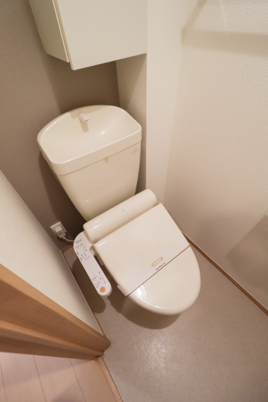 トイレ　図面と現状に相違がある場合には現状を優先