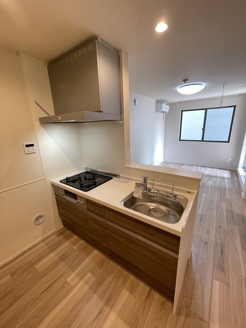 キッチン　★グリル付きガス３口システムキッチン★