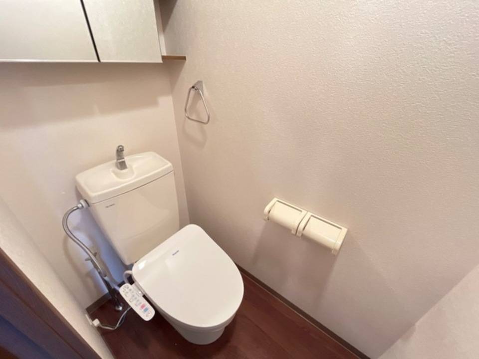 トイレ　トイレ