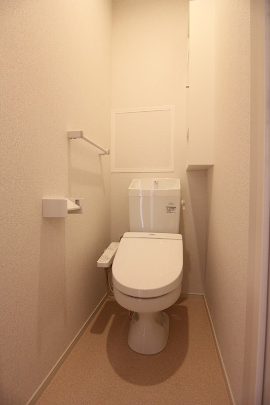 トイレ　ウォシュレット付きトイレ。