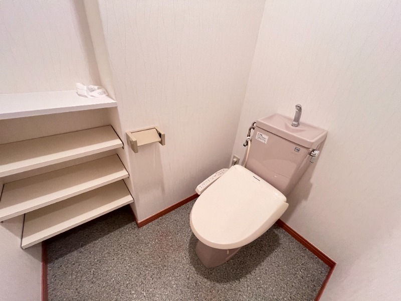 トイレ　別号室イメージ