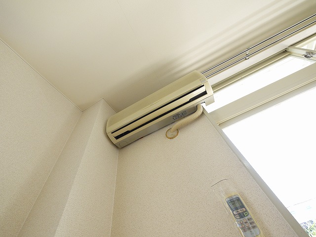 その他設備　エアコンつき