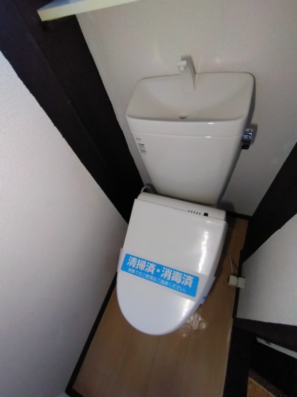 トイレ　※他部屋写真参考