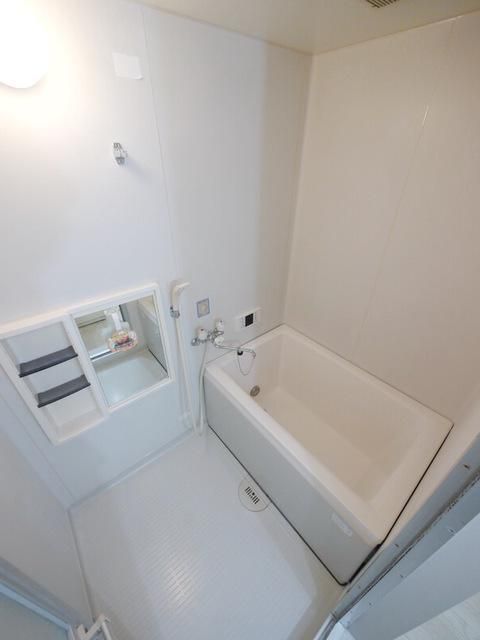 バス・シャワールーム　★うれしい追焚付きの浴室★