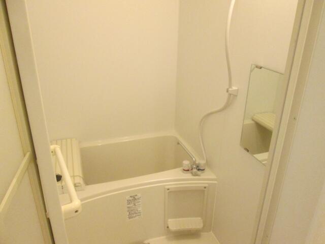 バス・シャワールーム　※他部屋参考写真