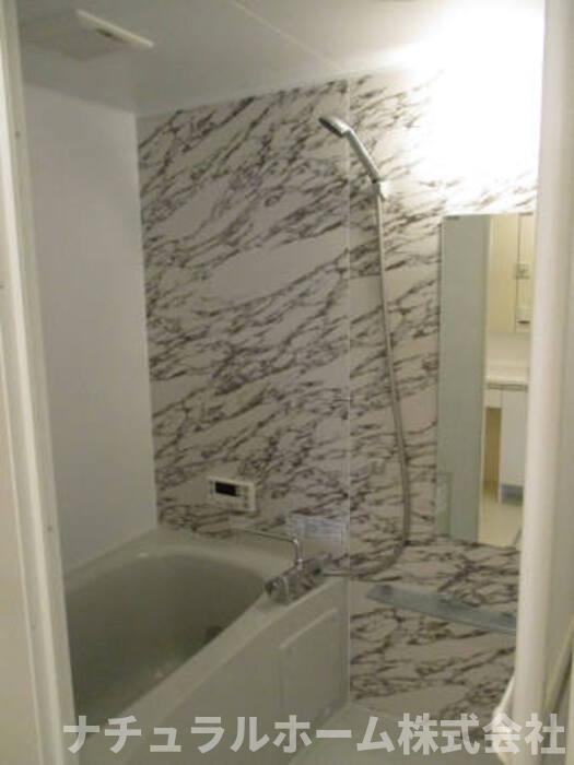 バス・シャワールーム　浴室