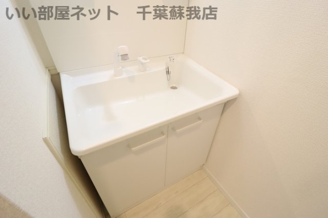 洗面設備　忙しい朝には欠かせない洗面所です