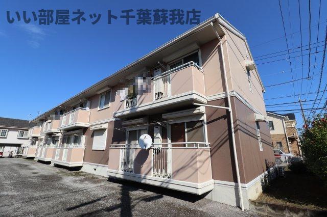 建物外観　落ち着いた雰囲気の外観です