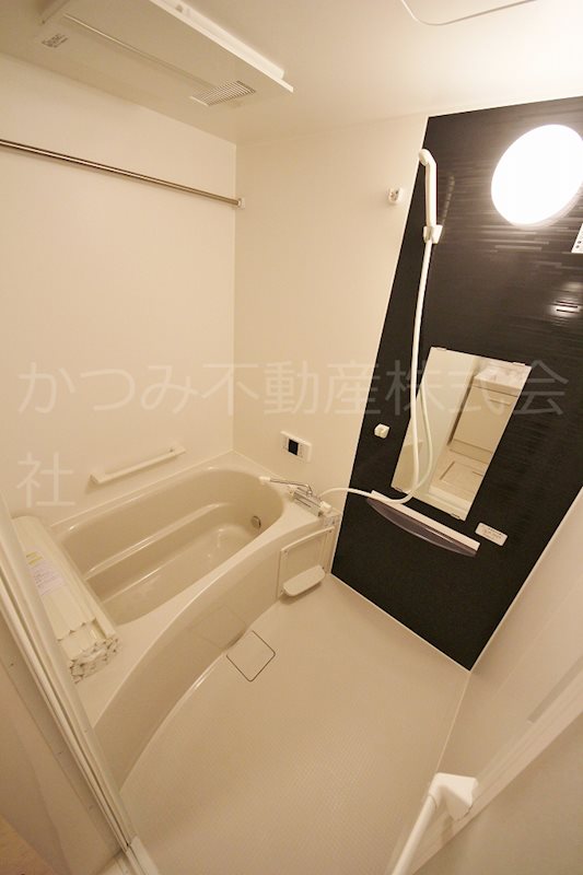 バス・シャワールーム　※同物件別号室参考写真