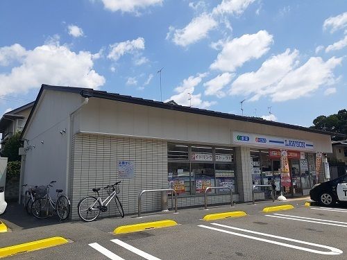 コンビニ　ローソン　京都平野神社前店（コンビニ）まで57m