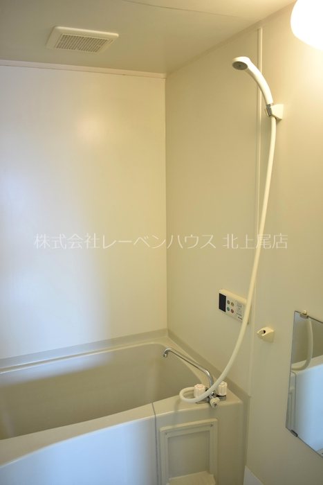 バス・シャワールーム　お問い合わせは048-772-8202