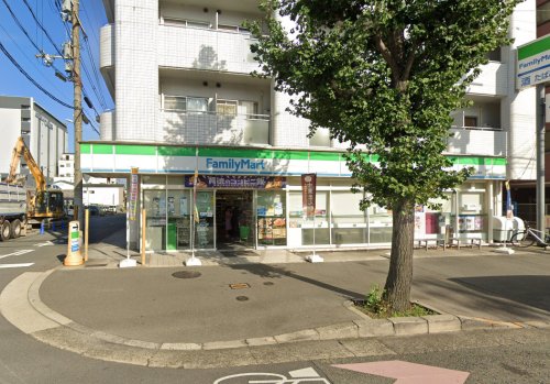 コンビニ　ファミリーマート ヤスイカドノ五条店（コンビニ）まで1547m