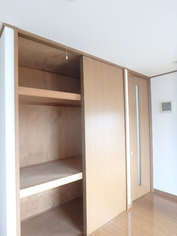 収納　図面と現状に相違がある場合には現状を優先