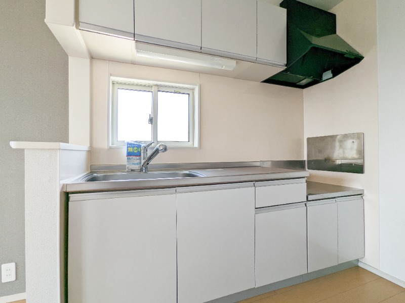 キッチン　図面と現状に相違がある場合には現状を優先