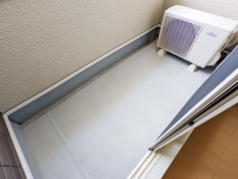 バルコニー　図面と現状に相違がある場合には現状を優先