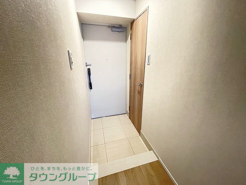 玄関　タウンハウジングレジデンス事業部　恵比寿店・赤坂店までお問…