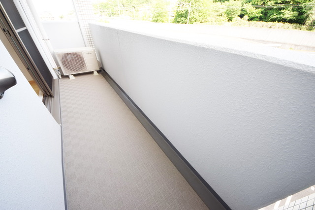 バルコニー　★今日もたくさん洗濯するゾ★