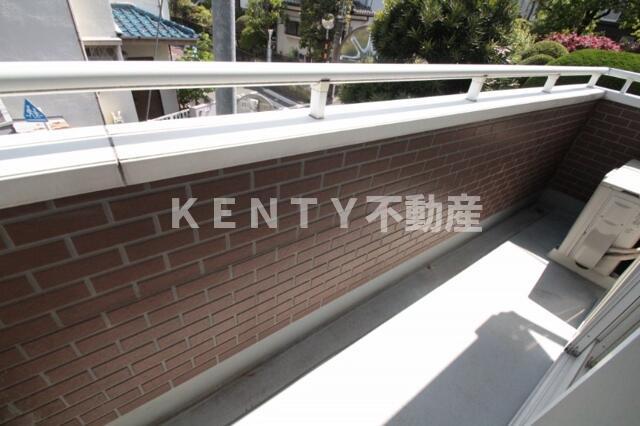 バルコニー　バルコニーがあります