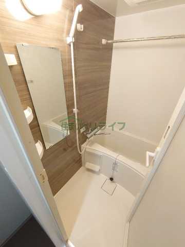 バス・シャワールーム　別部屋の参考写真となります