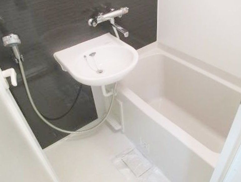 バス・シャワールーム　バス