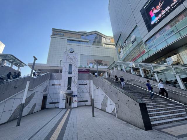 その他　新宿　東南口（その他）まで4556m