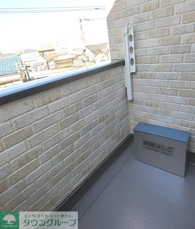 バルコニー　2階はバルコニー付き