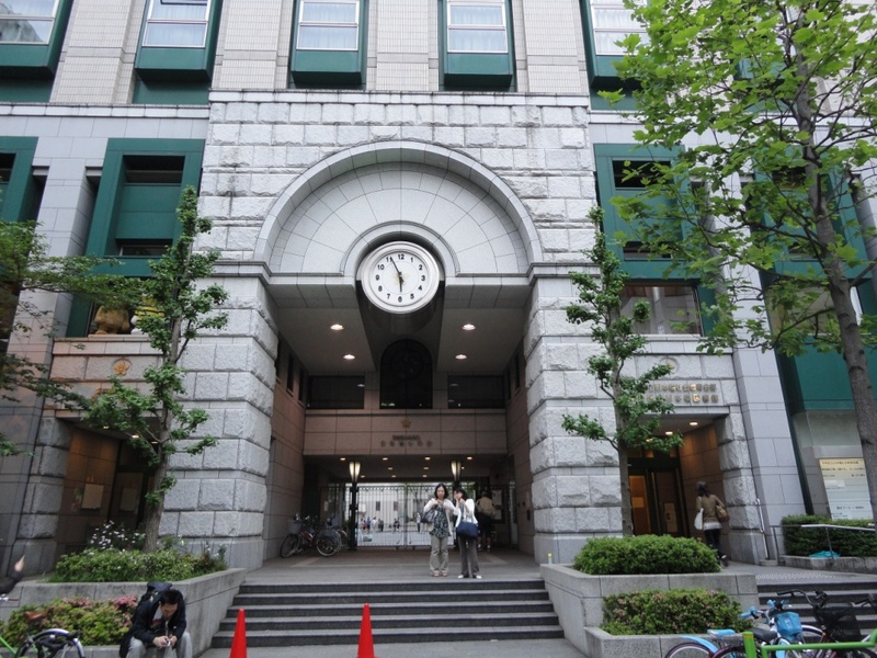 小学校　中央区立日本橋小学校（小学校）まで316m